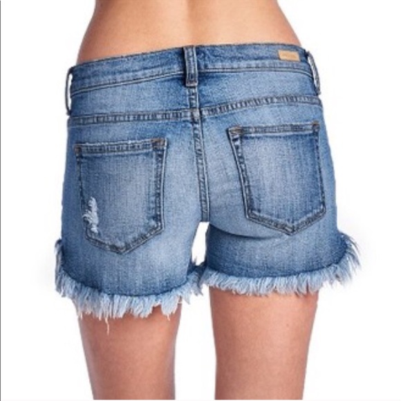 Bellanblue Shorts - 🆕AMBERLY distressed lace shorts - BLUE Bellanblue Shorts - 🆕AMBERLY distressed lace shorts - BLUE