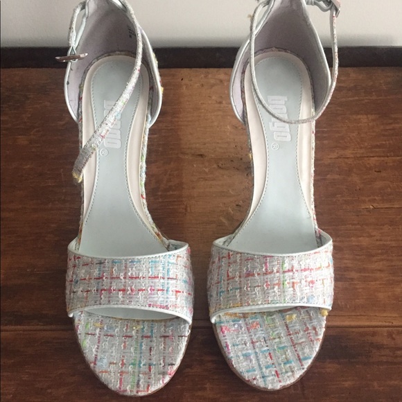 Multi-Color, Tweed-Style Heel - Picture 1 of 6