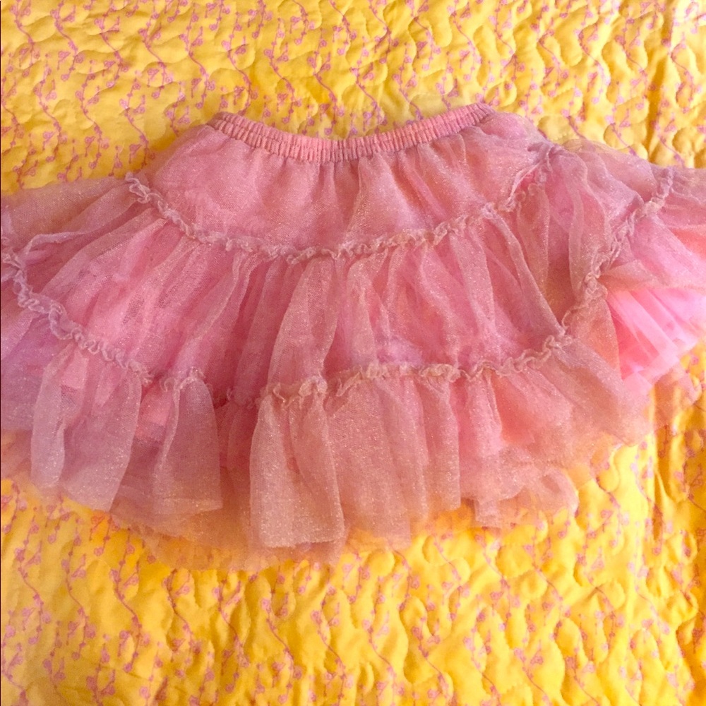 Fluffy pink gold sparkle Oshkosh skirt size 4t