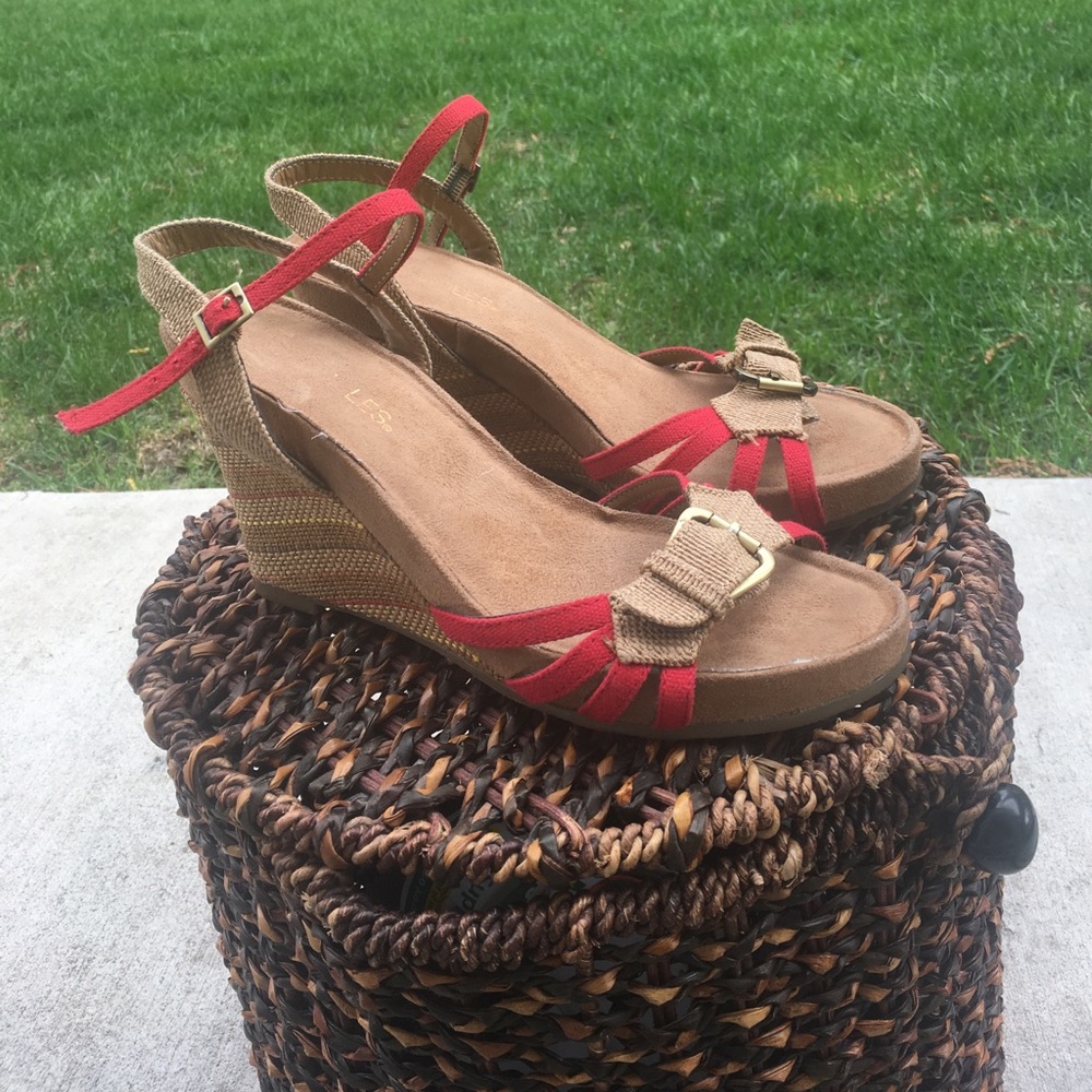 Wedge sandals