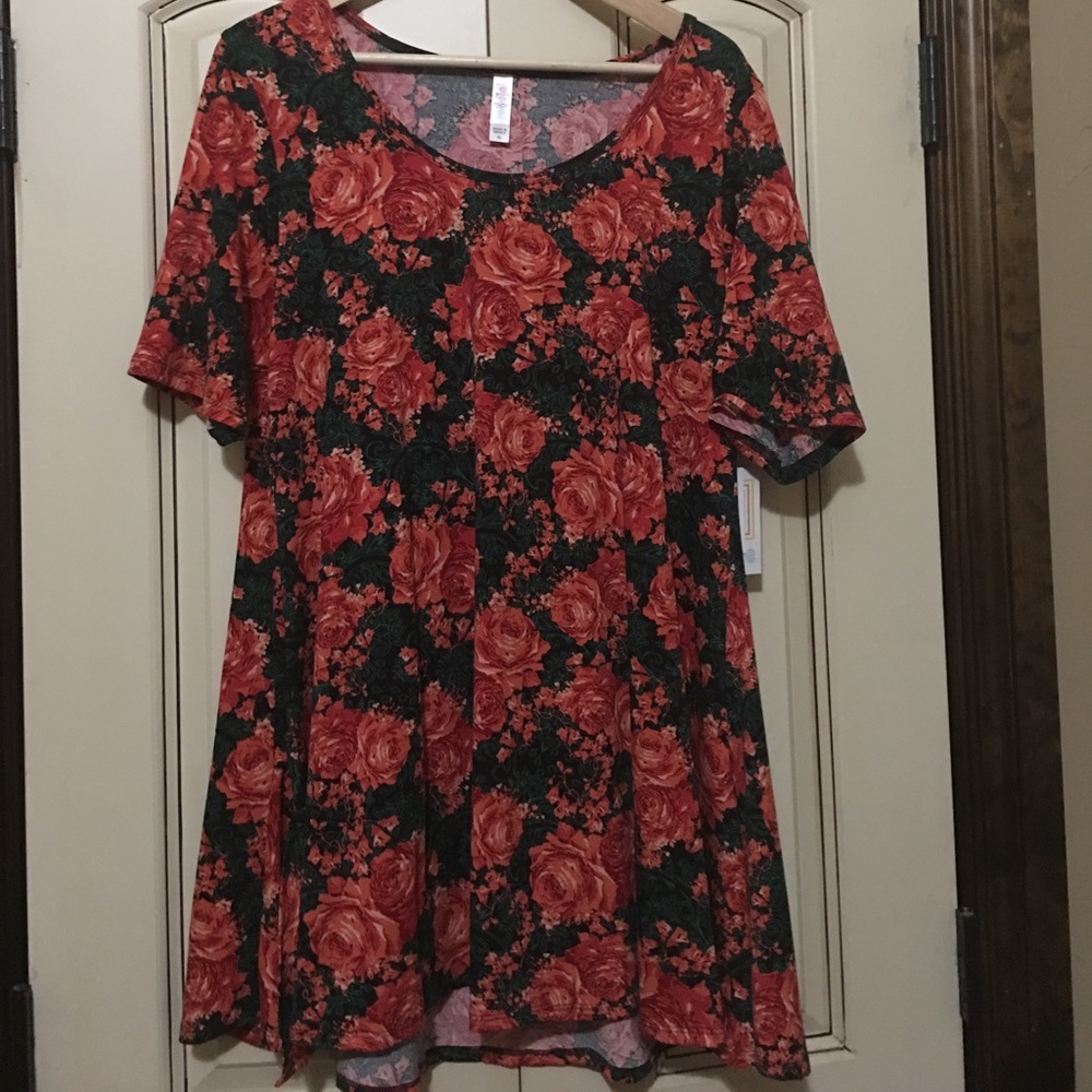 Lularoe Floral XL Perfect T