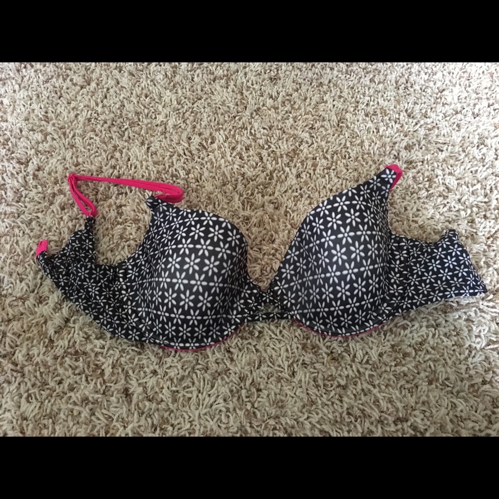 Victoria's Secret bra