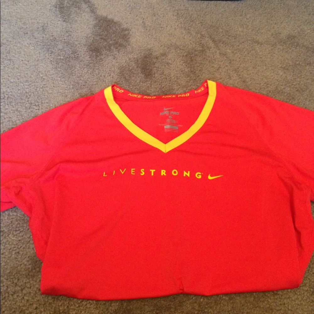 Live strong tee shirt