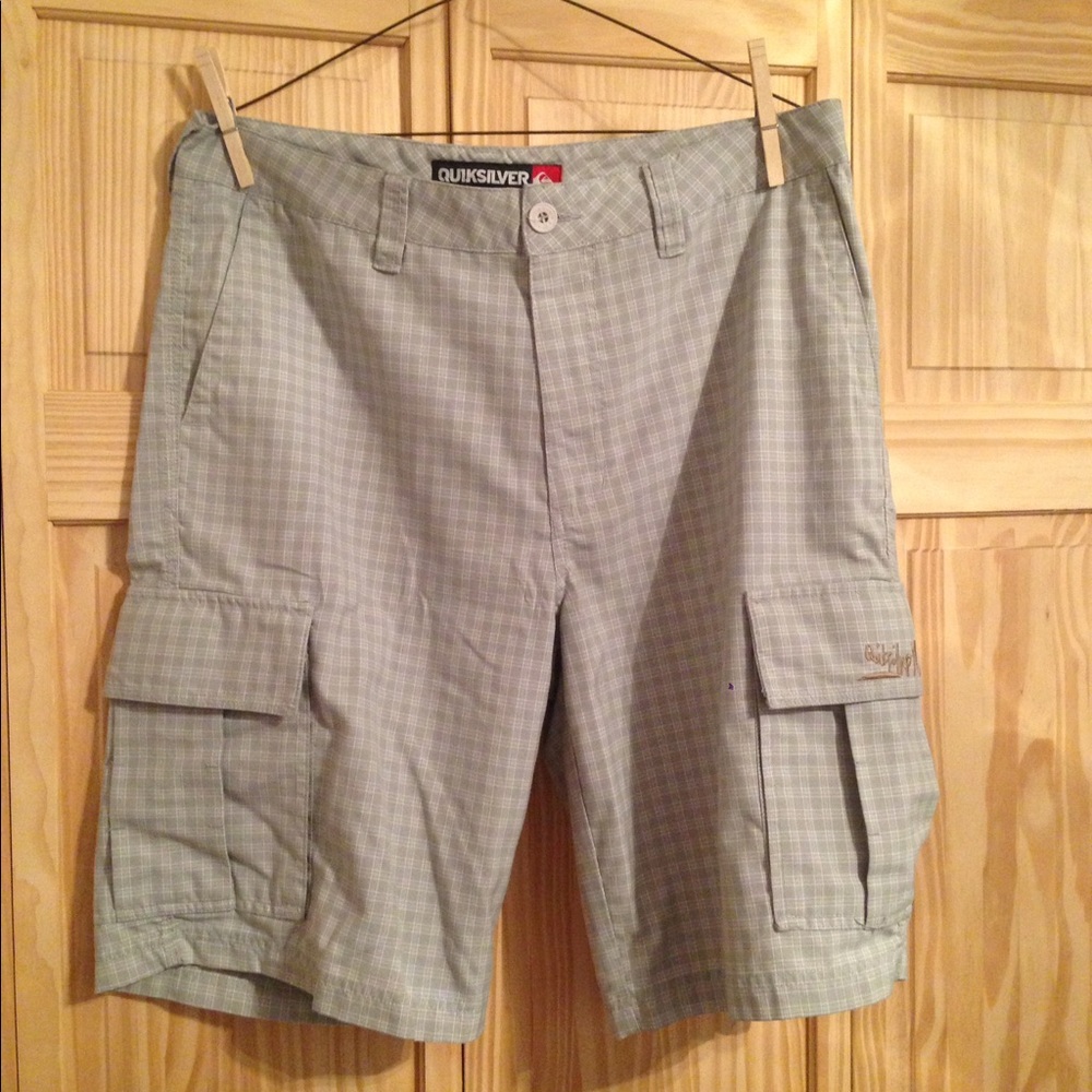 Quicksilver plaid shorts