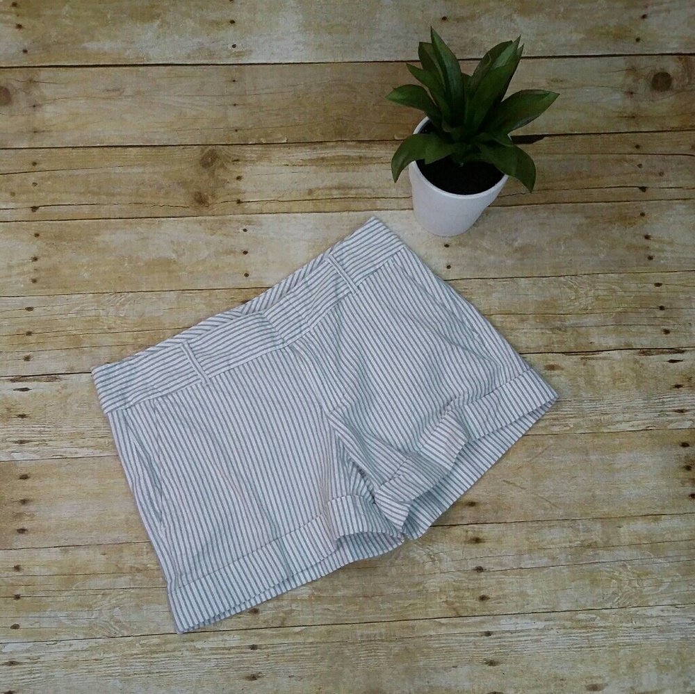 Tommy Hilfiger Striped Shorts