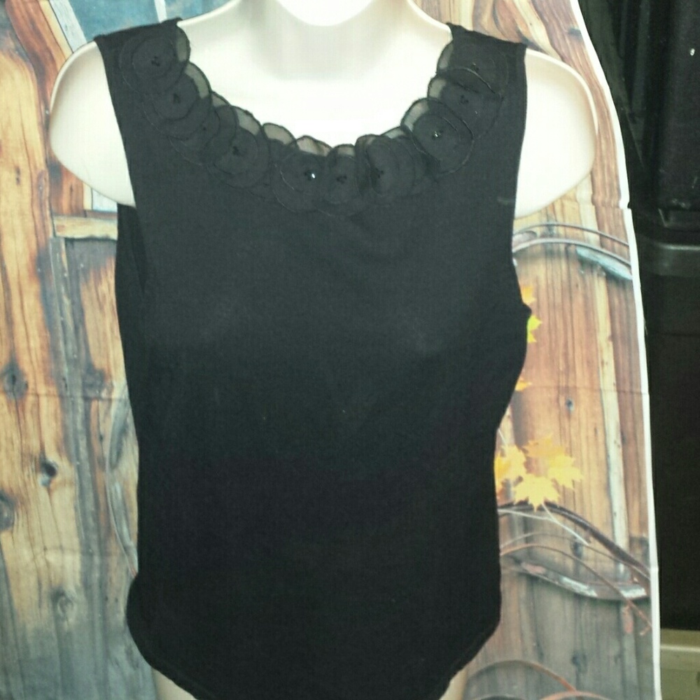 Dressy tank top. Size Large