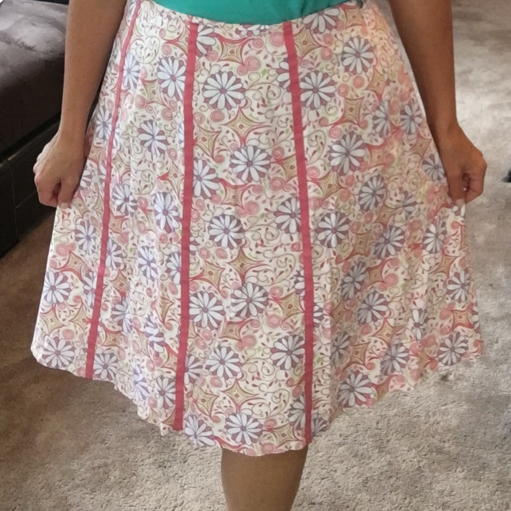 Lightweight Pencil Skirt
