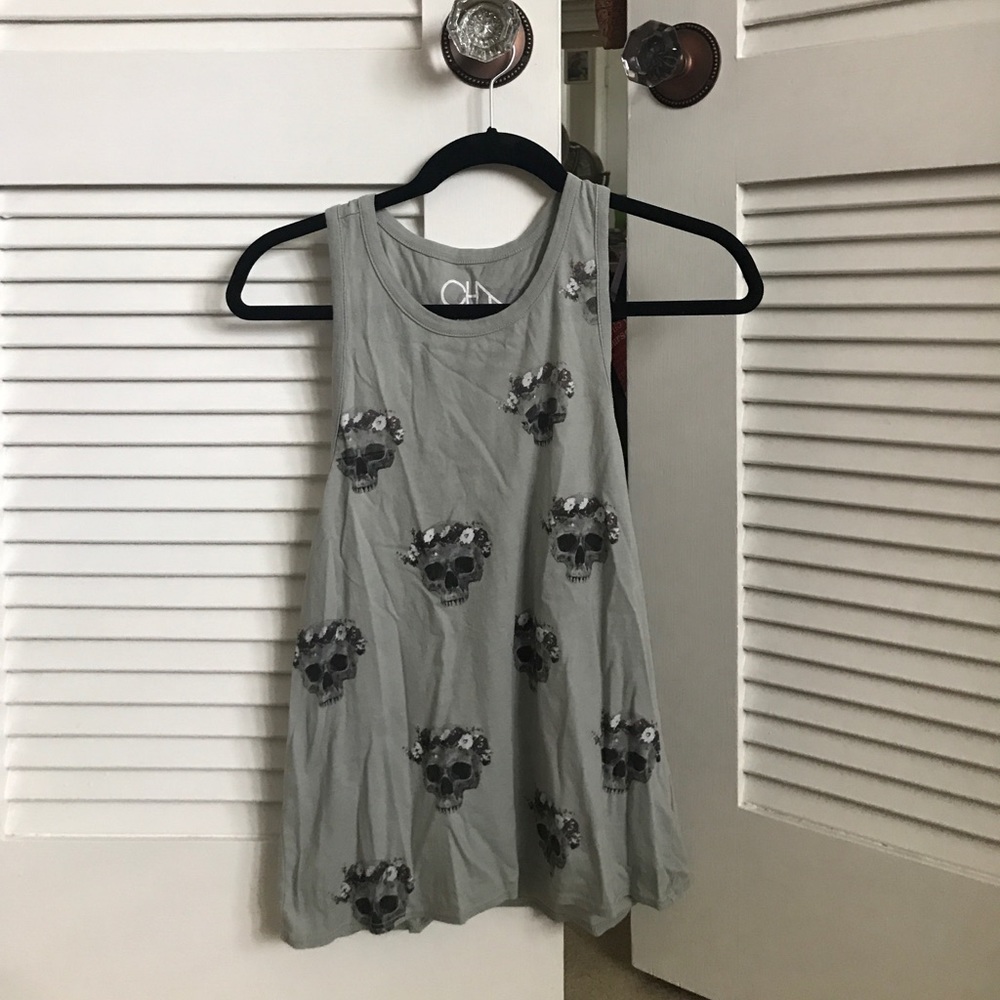 Chaser skull w/flower crown tank