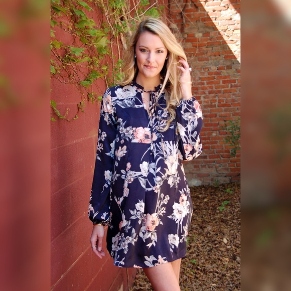 Floral dress - Picture 2 of 6