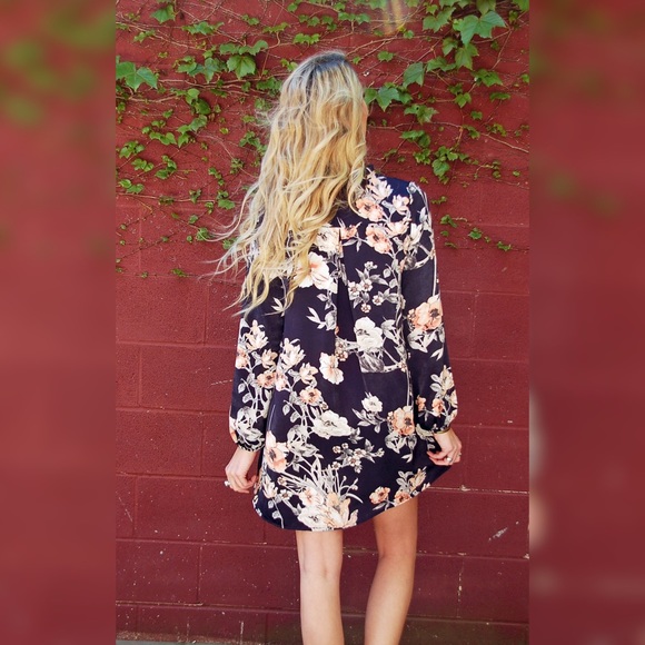 Floral dress - Picture 5 of 6