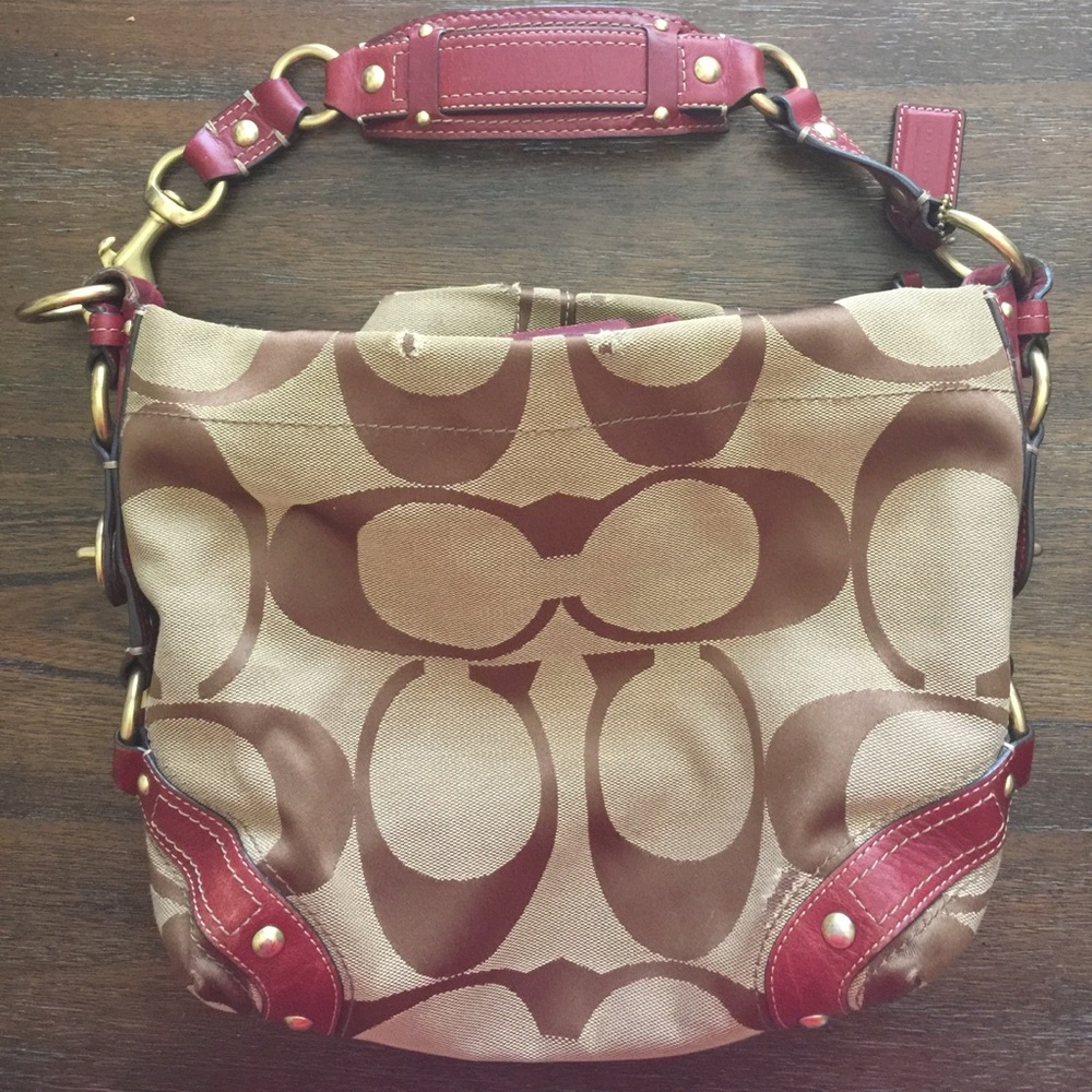 COACH Purse 10619 Signature Carly Hobo Bag