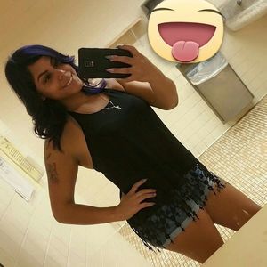 Meet your Posher, Joyce