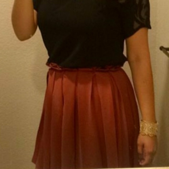 PRICE DROP--Burnt Orange skirt - Picture 3 of 4