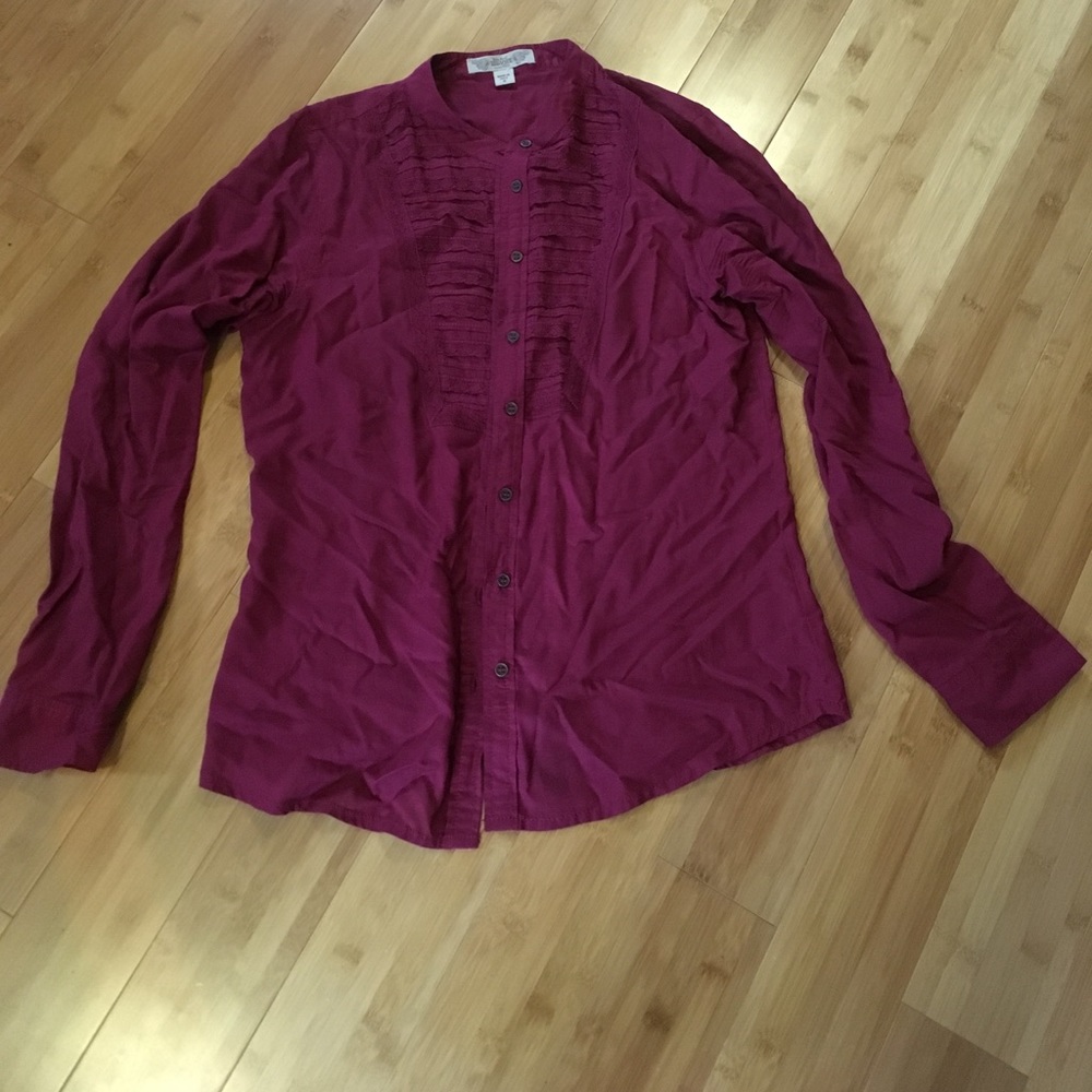 Burgundy pink long-sleeve button up