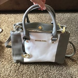 Michael Kors KNOCK OFF Purse
