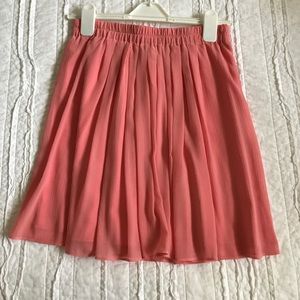 LOFT Pink pleated skirt