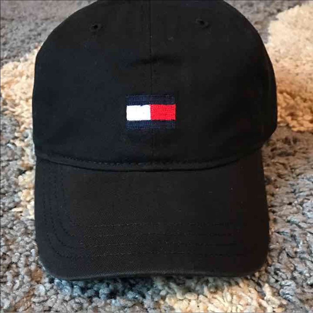 Tommy Hilfiger Dad Hat