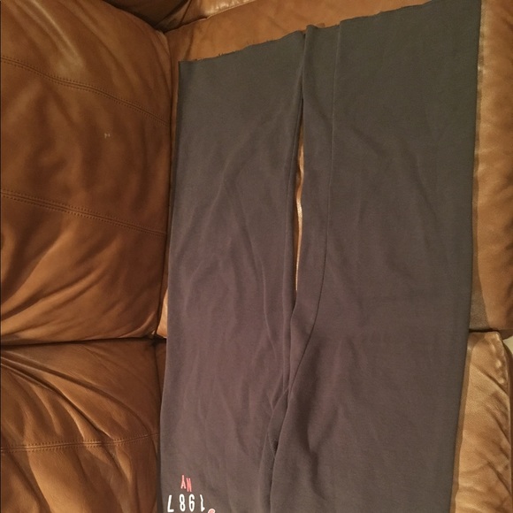 Sweatpants - Picture 3 of 3