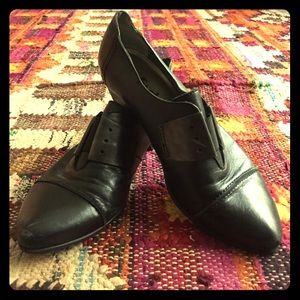 Fidji 6.5 leather loafer