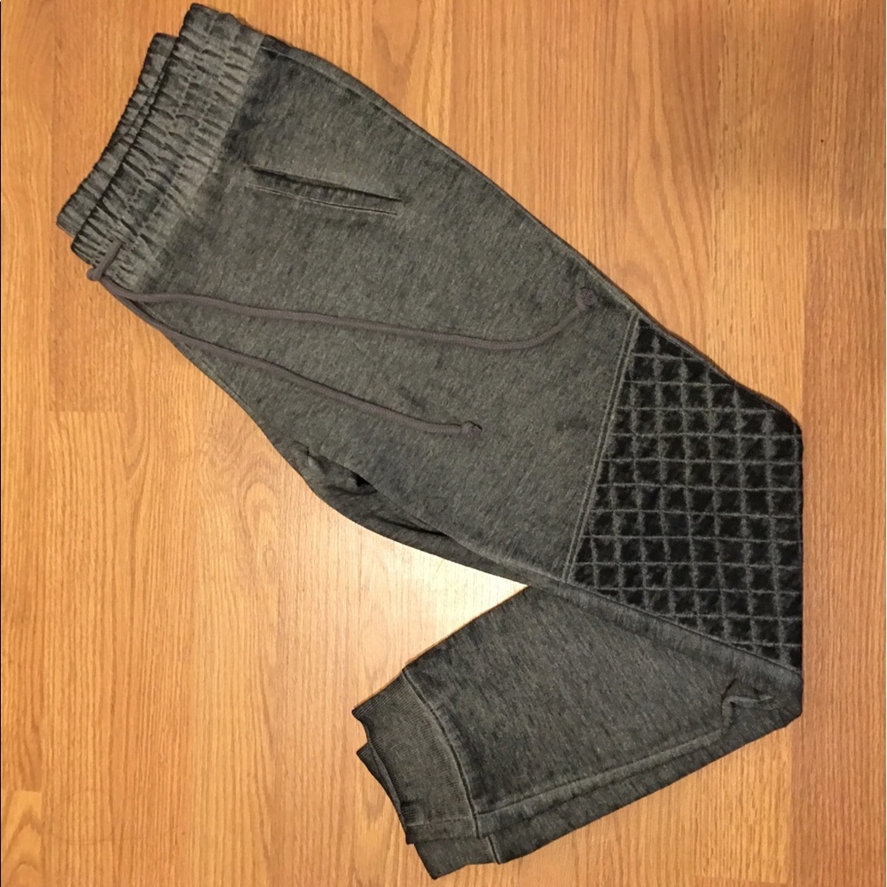 Moto Sweats