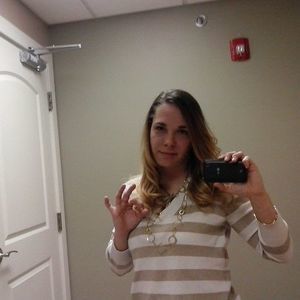 Meet your Posher, Jennifer