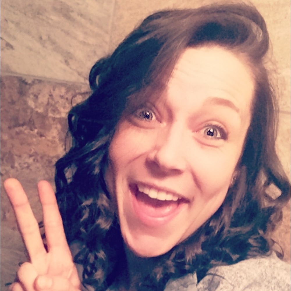Meet your Posher, Erin