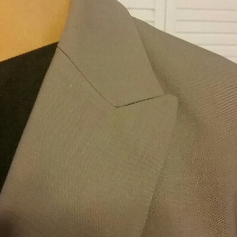 Blazer - Picture 4 of 8