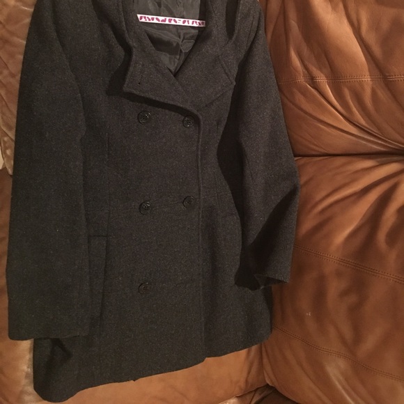 Jacket - Picture 3 of 3