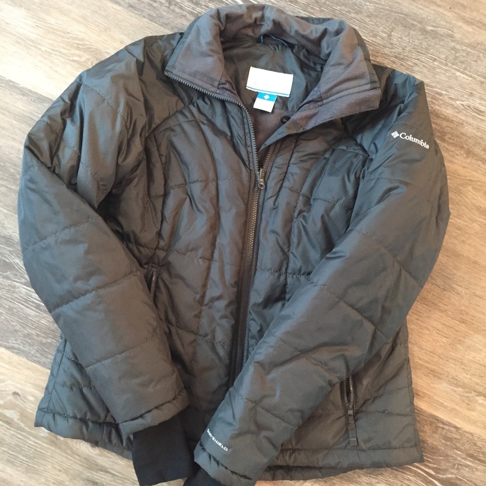 Columbia Winter Jacket, Large