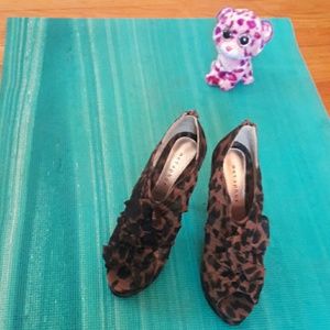 Sexy animal print heels