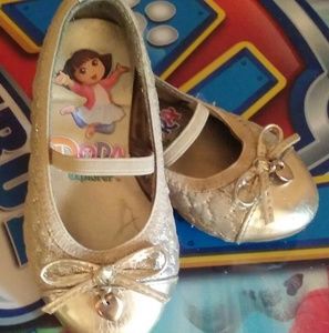 Dora the Explorer Flats