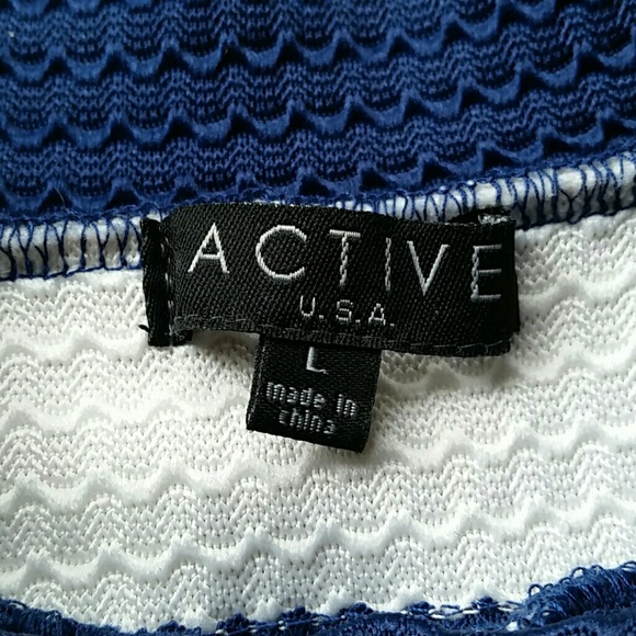 Active USA Pleated Navy & White Striped Mini Skirt - Picture 6 of 7
