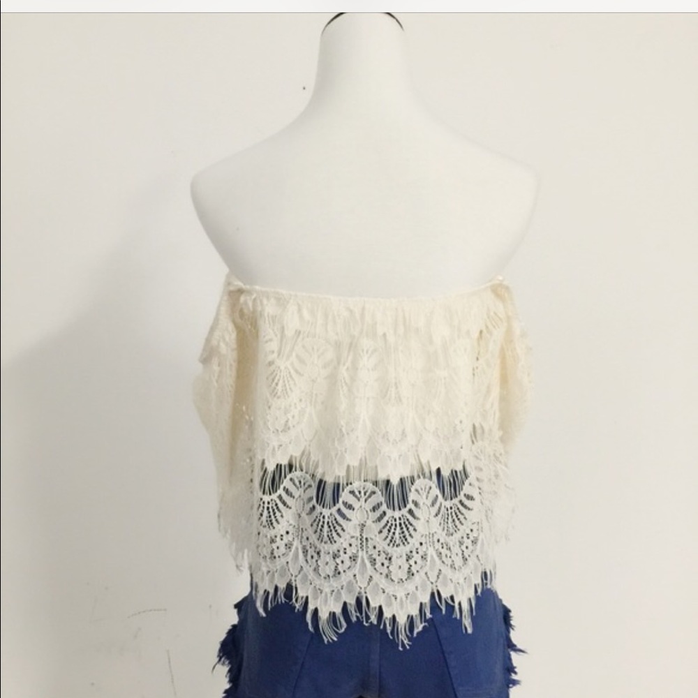 Lace Overlay Cold Shoulder Top M-XL - Picture 2 of 4