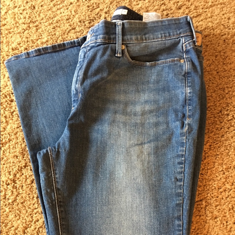 Levi's straight leg jeans