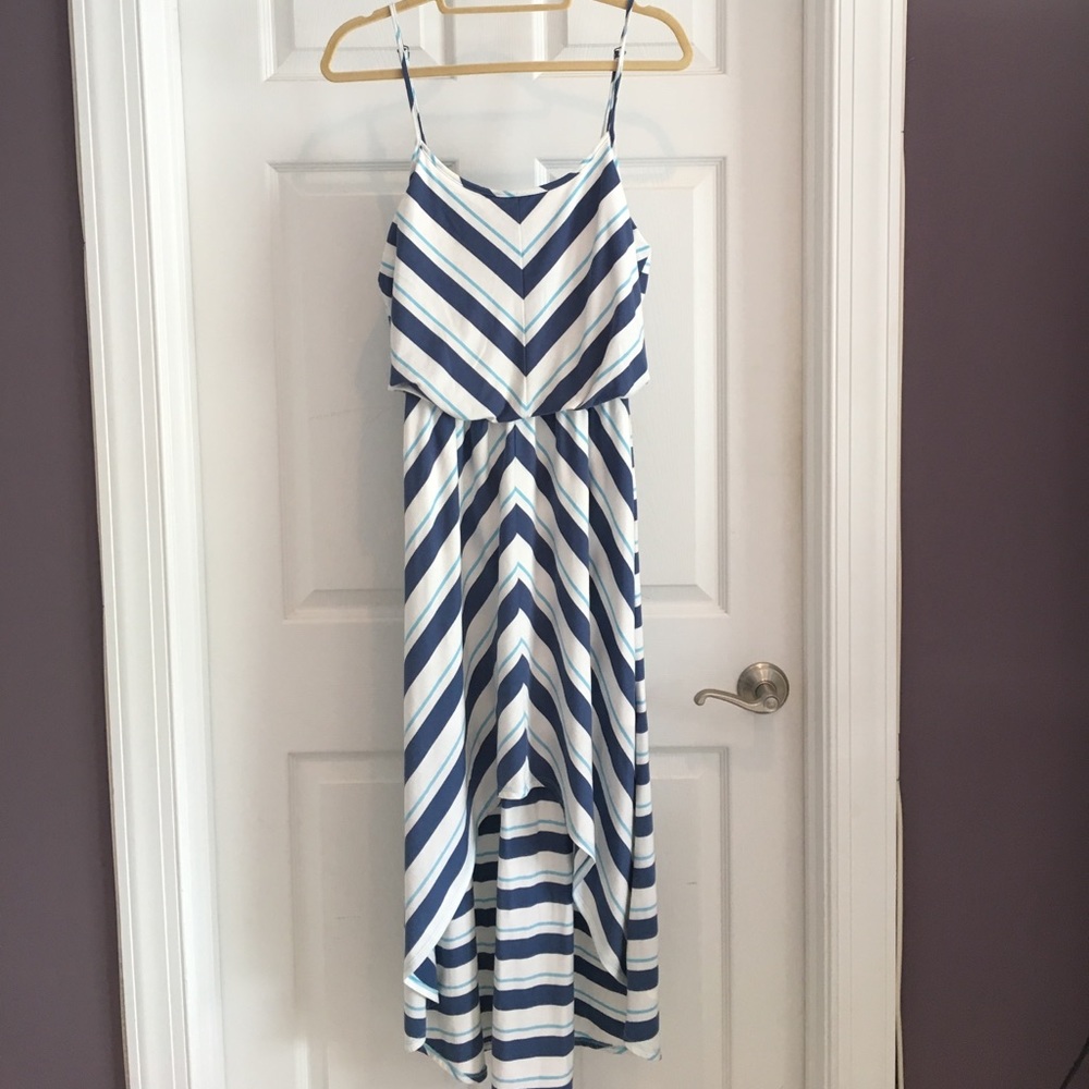 Hi-Lo hem stripe dress