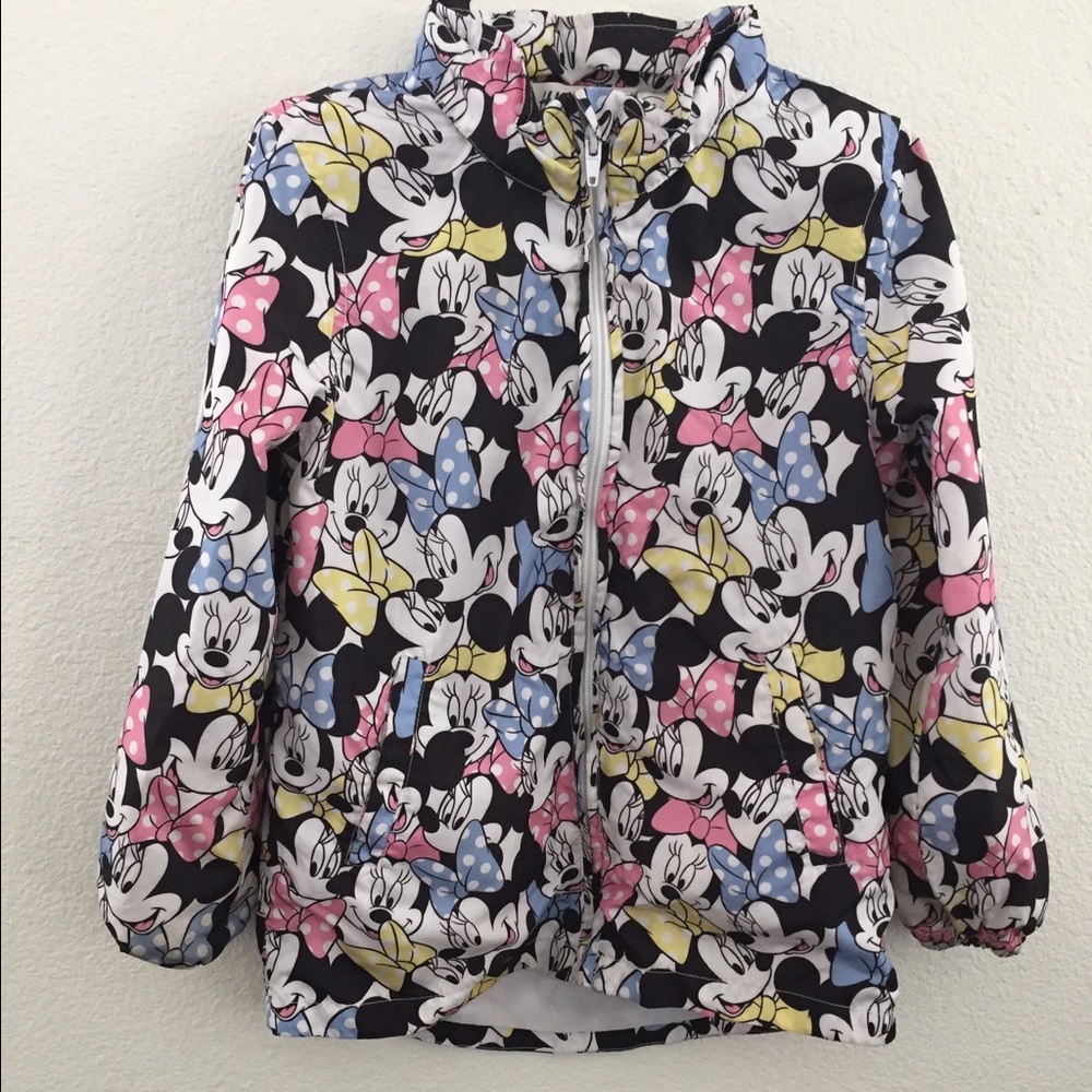 SALE ✨H&M Limited Edition Minnie Mouse windbreaker