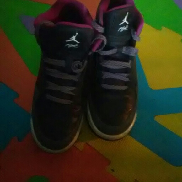 Womens jordans - Picture 1 of 1