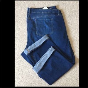 old navy plus size capris