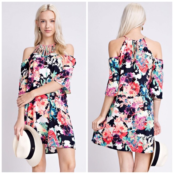 💃🏼Odessa Off Shoulder Dress👗 - Picture 2 of 6