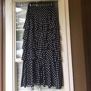 Polka dot ruffled Skirt