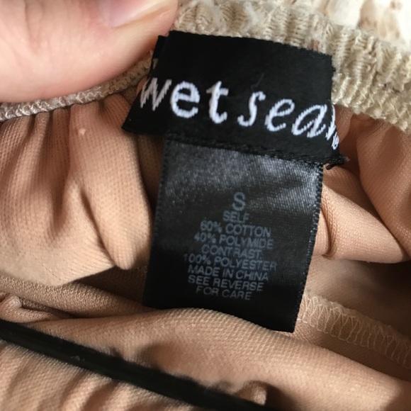 🌻 Wet Seal Lace Bubble Dress 👗 - Picture 3 of 3