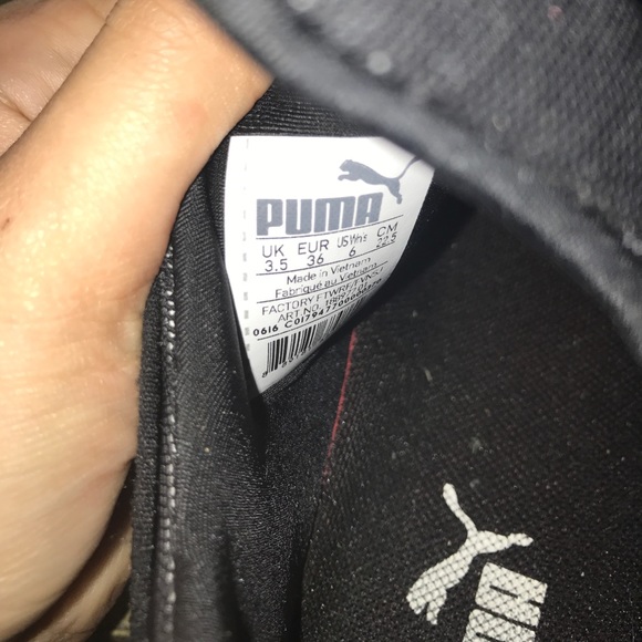 Puma - Picture 3 of 4