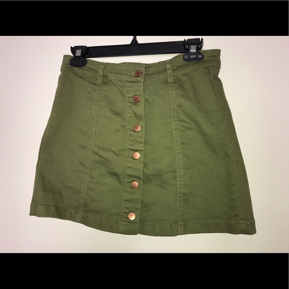 Brand New Forever21 Button Skirt - Picture 2 of 4