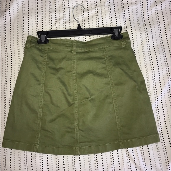 Brand New Forever21 Button Skirt - Picture 4 of 4