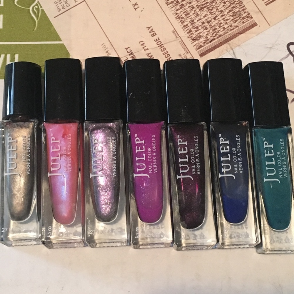 🏚💵 Julep nail polish! $4 EACH!!