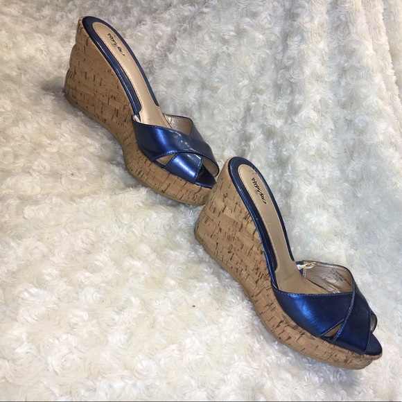 Mossimo Wedges - Picture 6 of 8