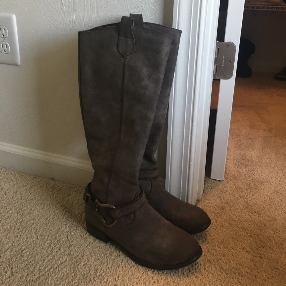 Brown riding boots