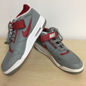 Vintage 2004 Nike Air Revolution Mid