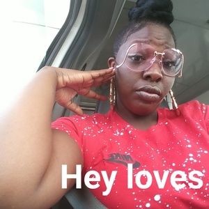 Meet your Posher, Shauntai