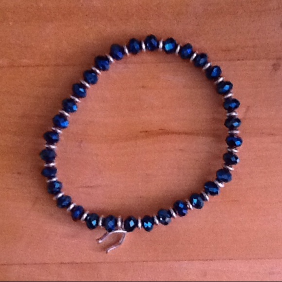 Bracelets - Picture 3 of 3